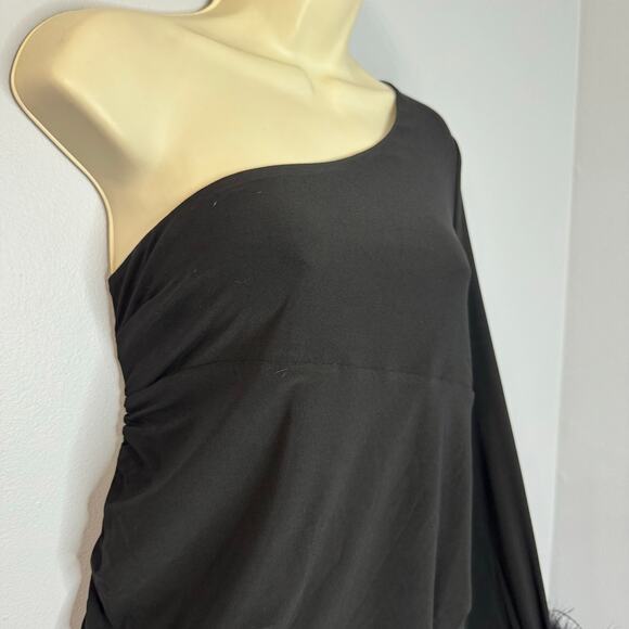 Club L London With A Flourish Black Asymmetric Sleeve Maternity Maxi Dress 12 - Picture 9 of 13